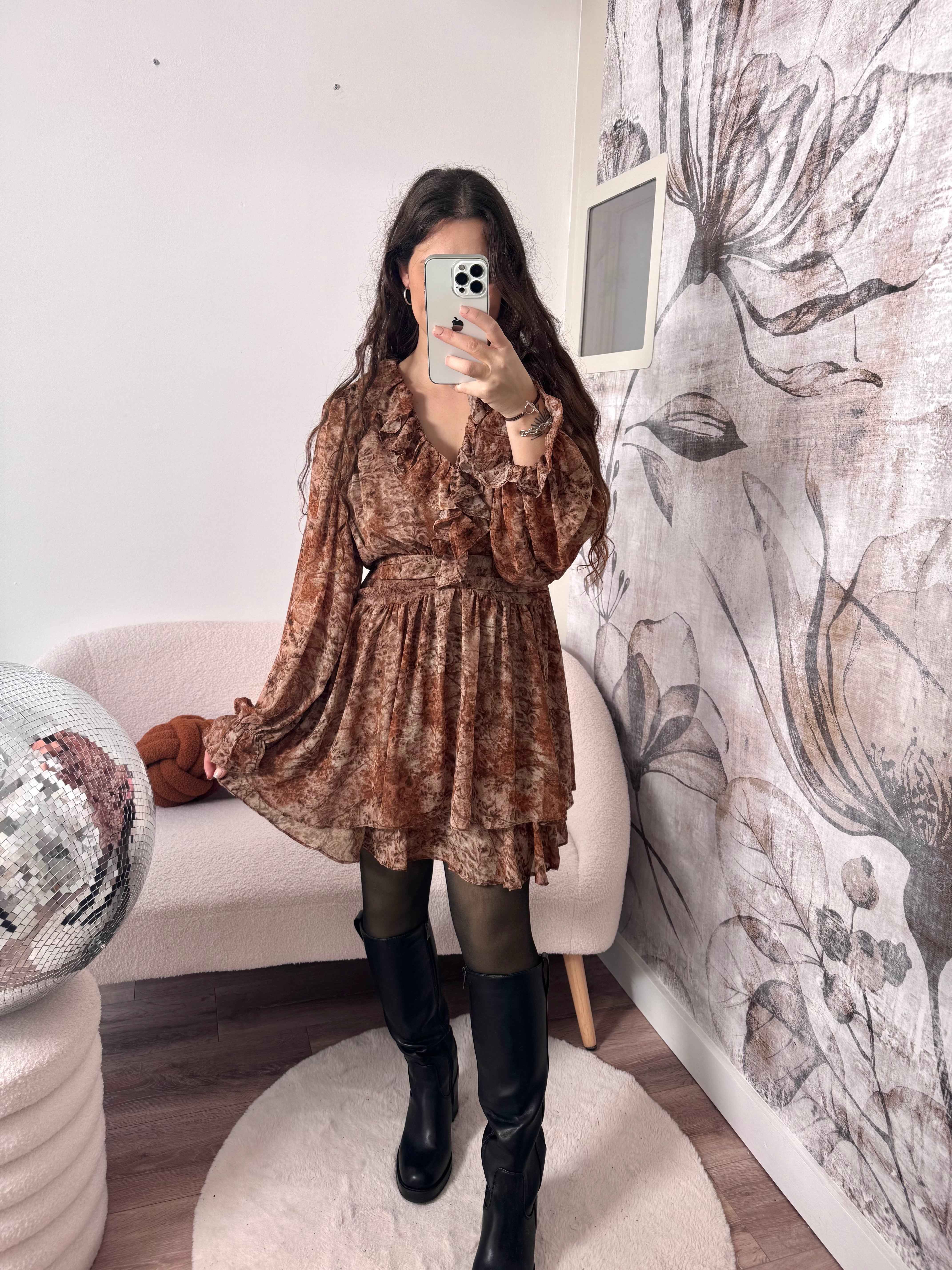 ROBE CAFÉ