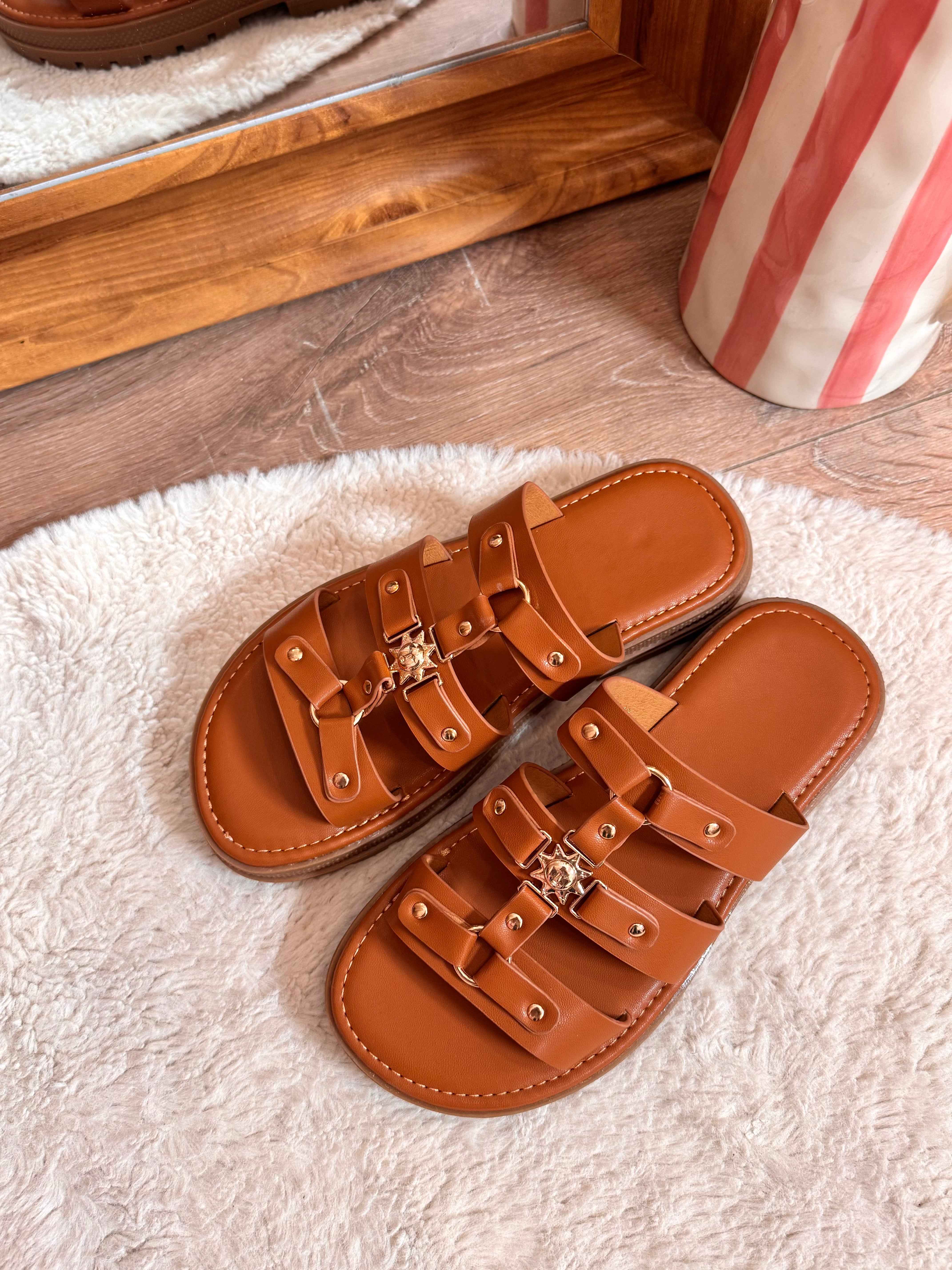SANDALES CAMEL SOLEIL