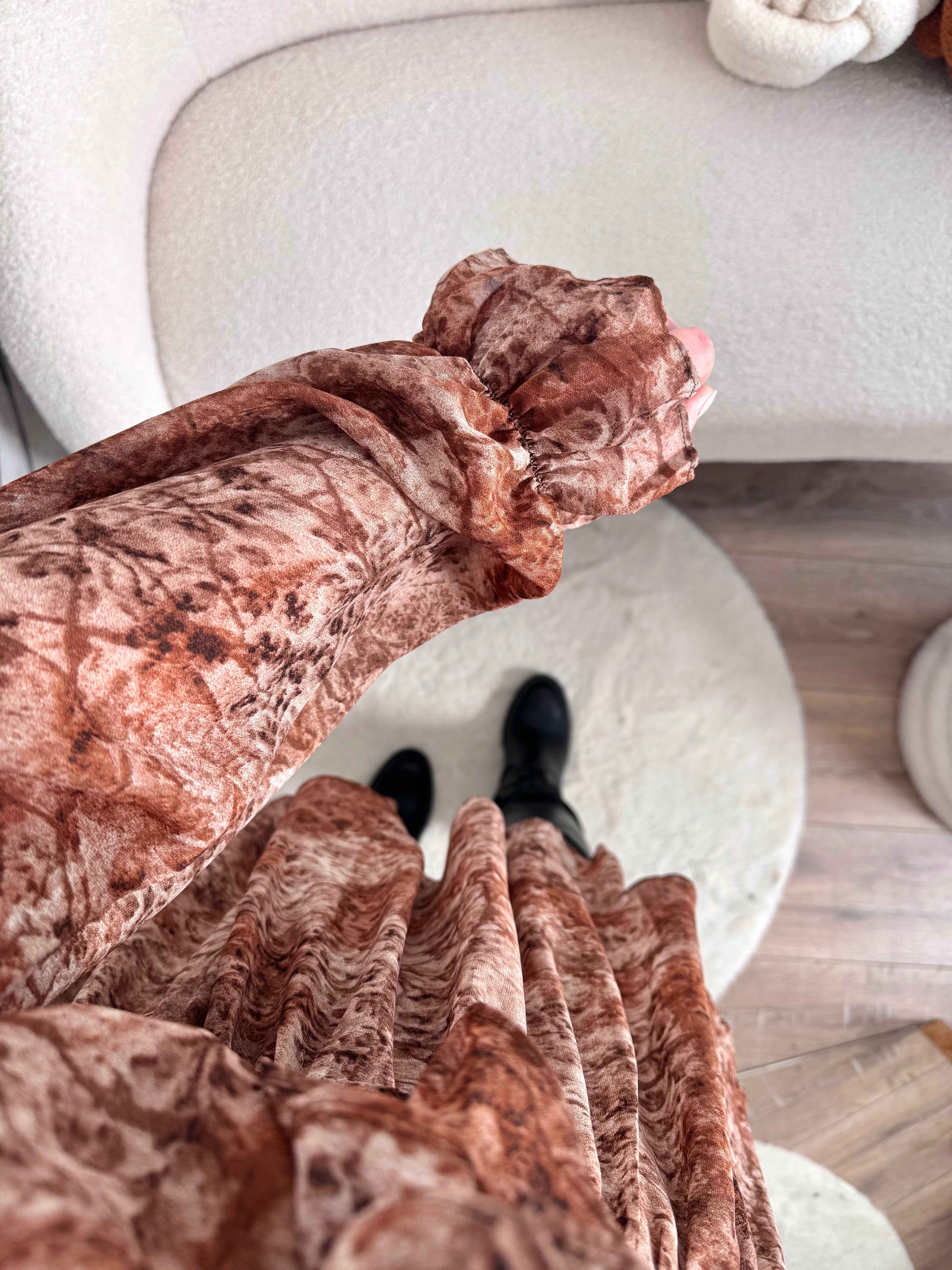 ROBE CAFÉ