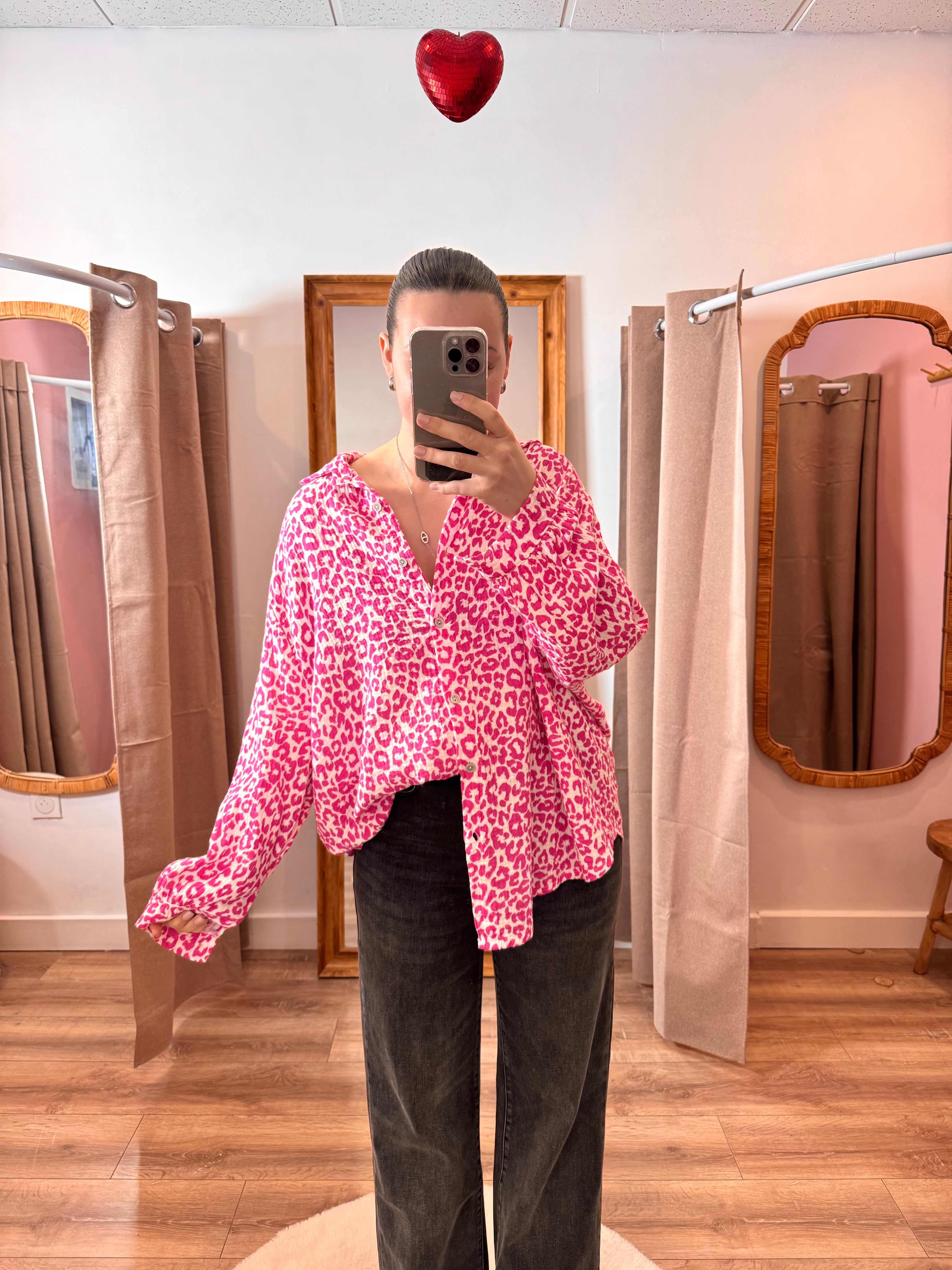 CHEMISE FUSHIA LÉOPARD