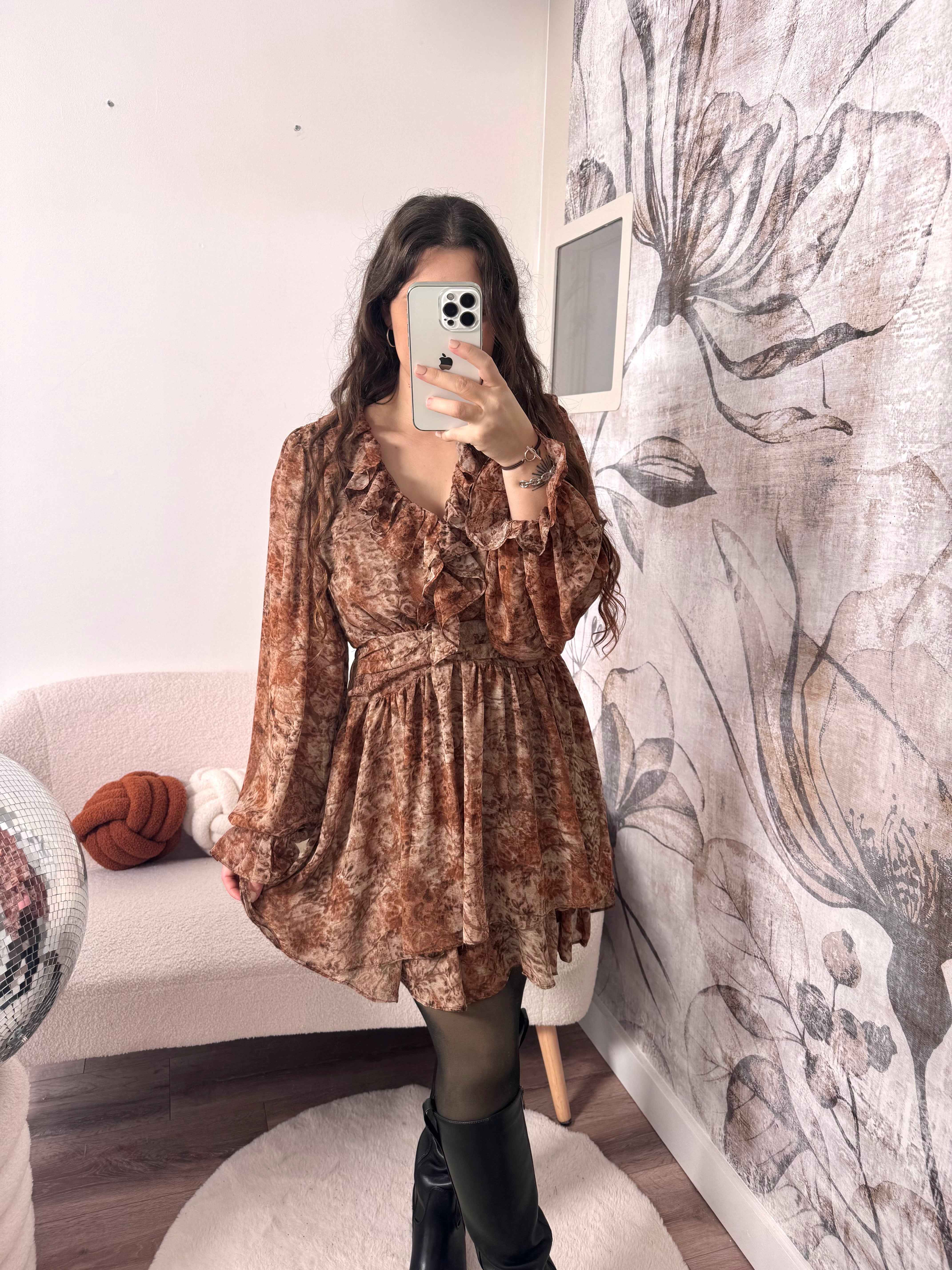 ROBE CAFÉ