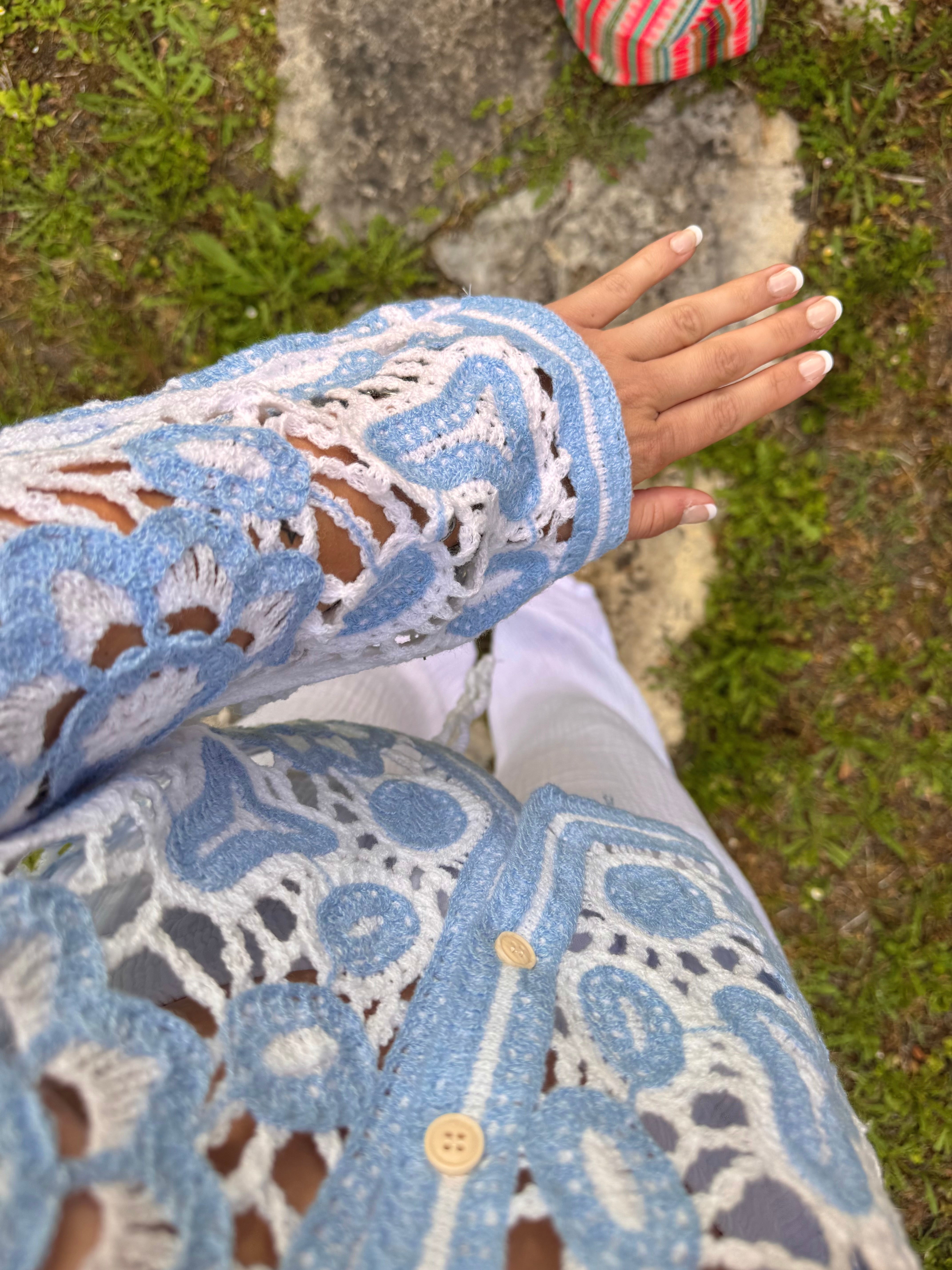 HAUT CROCHET BLEU