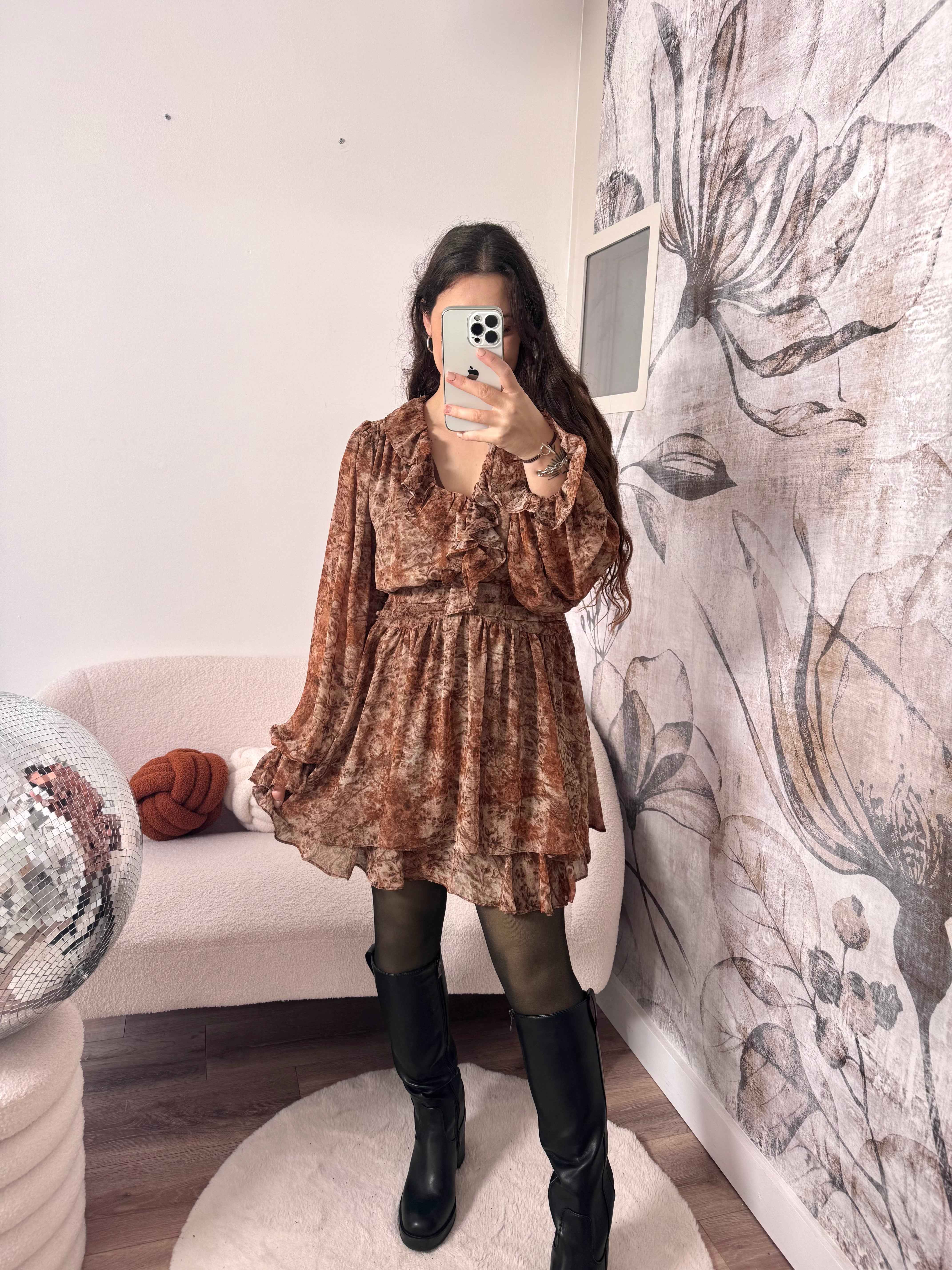ROBE CAFÉ