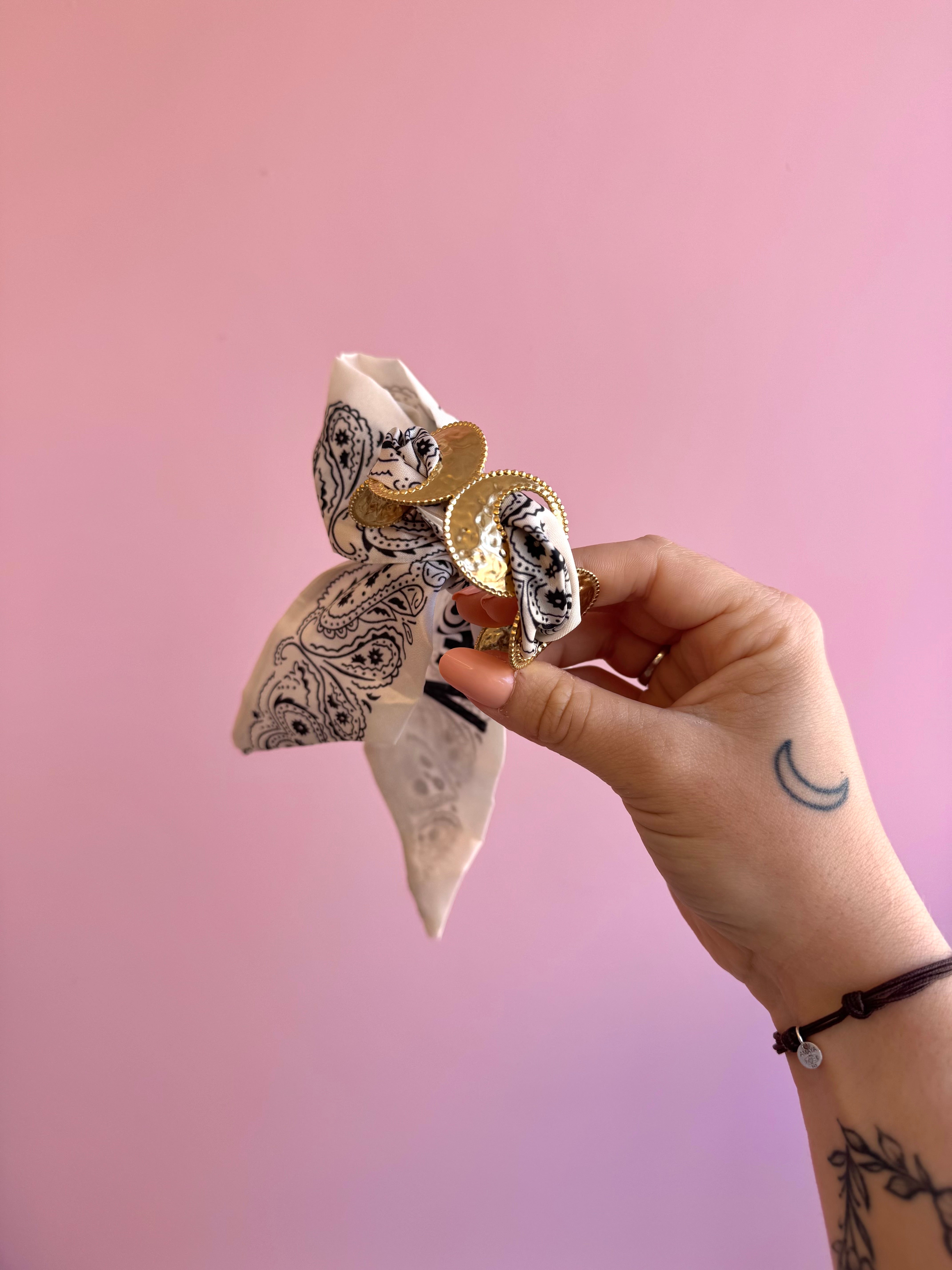 JONC DORÉ FOULARD BLANC