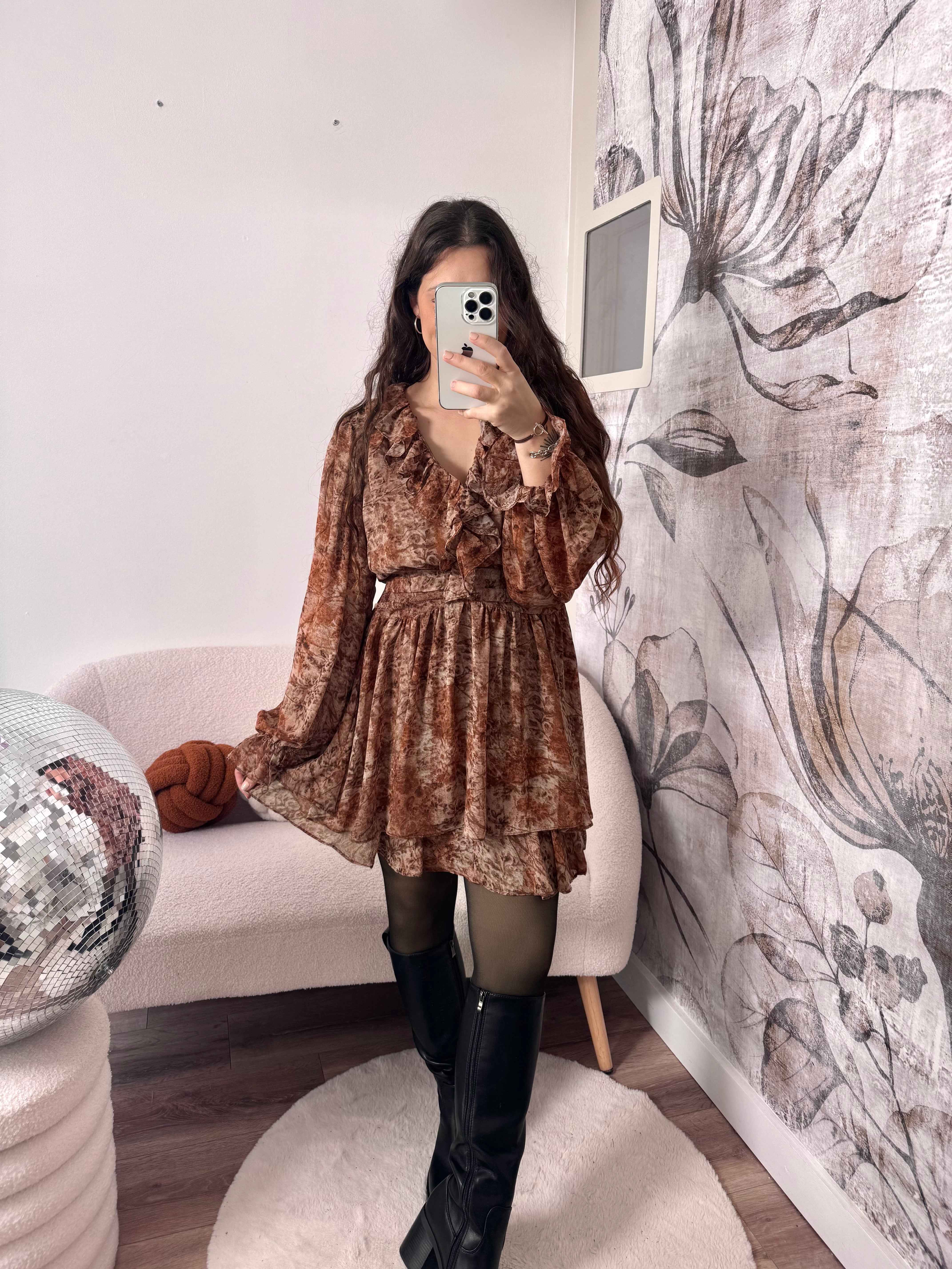ROBE CAFÉ
