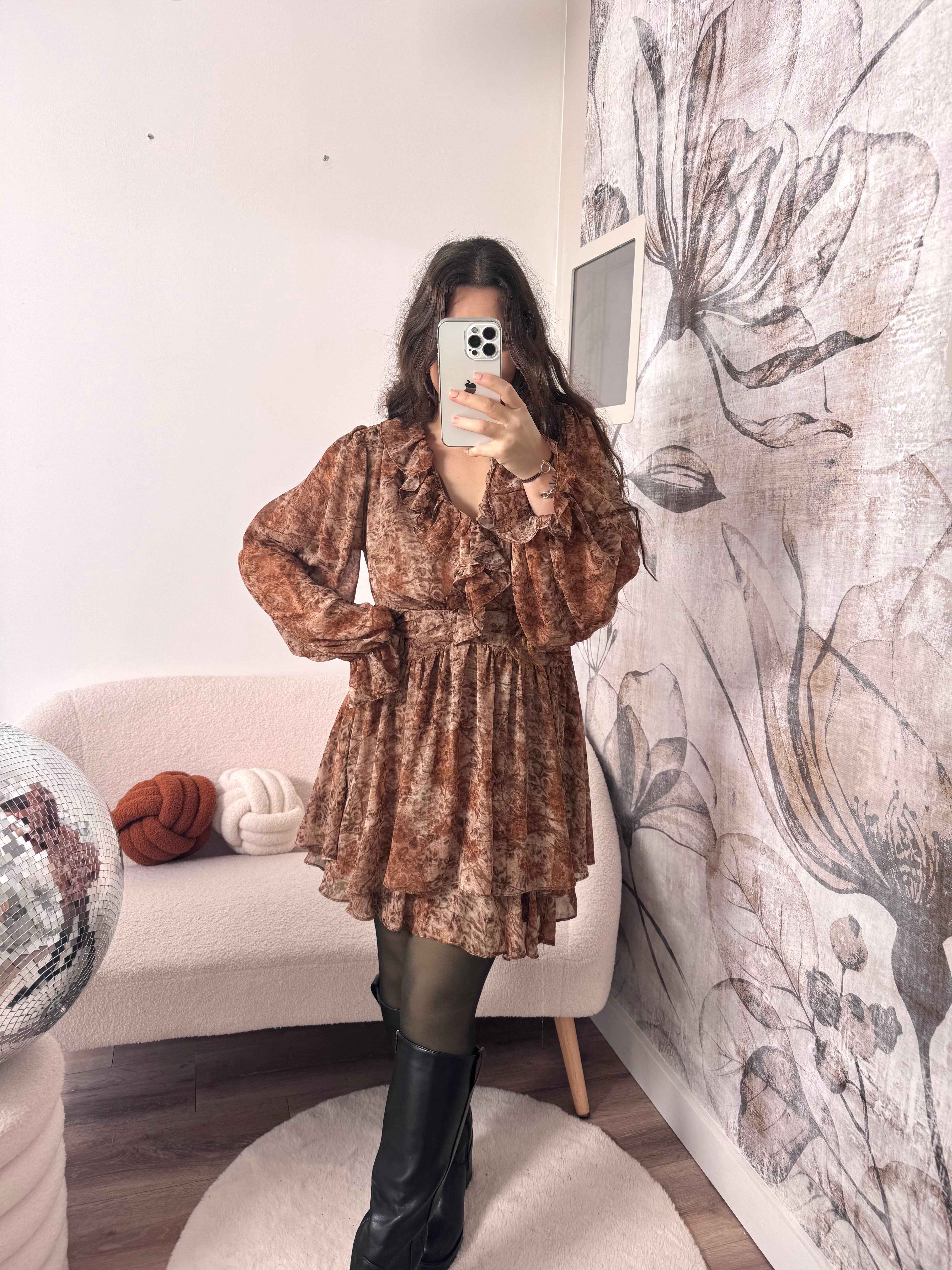 ROBE CAFÉ